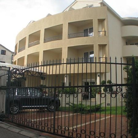 Apartmani Mirenza بودفا المظهر الخارجي الصورة