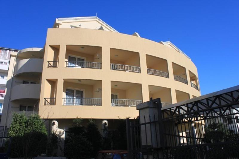 Apartmani Mirenza بودفا المظهر الخارجي الصورة